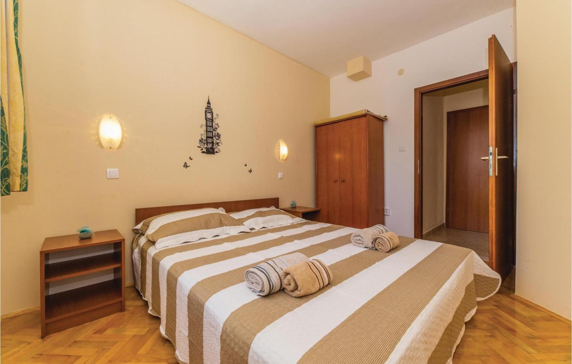 Pet Friendly Apartment In Biograd With Kitchen ビオグラード・ナ・モル エクステリア 写真